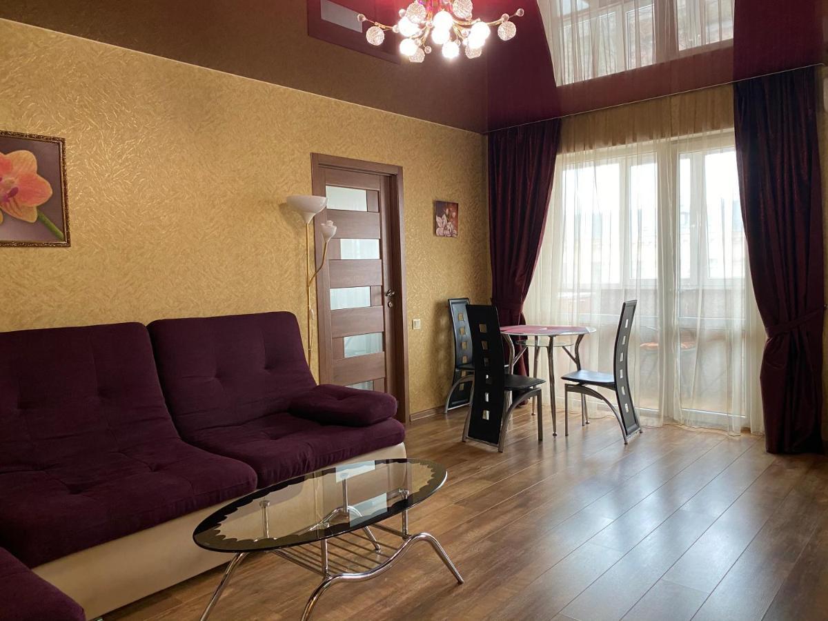 New Apartments With Panoramic Views On Avenue Nauky คาร์คิฟ ภายนอก รูปภาพ
